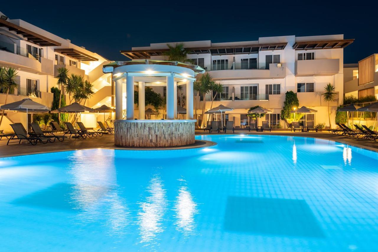 Hotel Pelopas à Tigaki Extérieur photo
