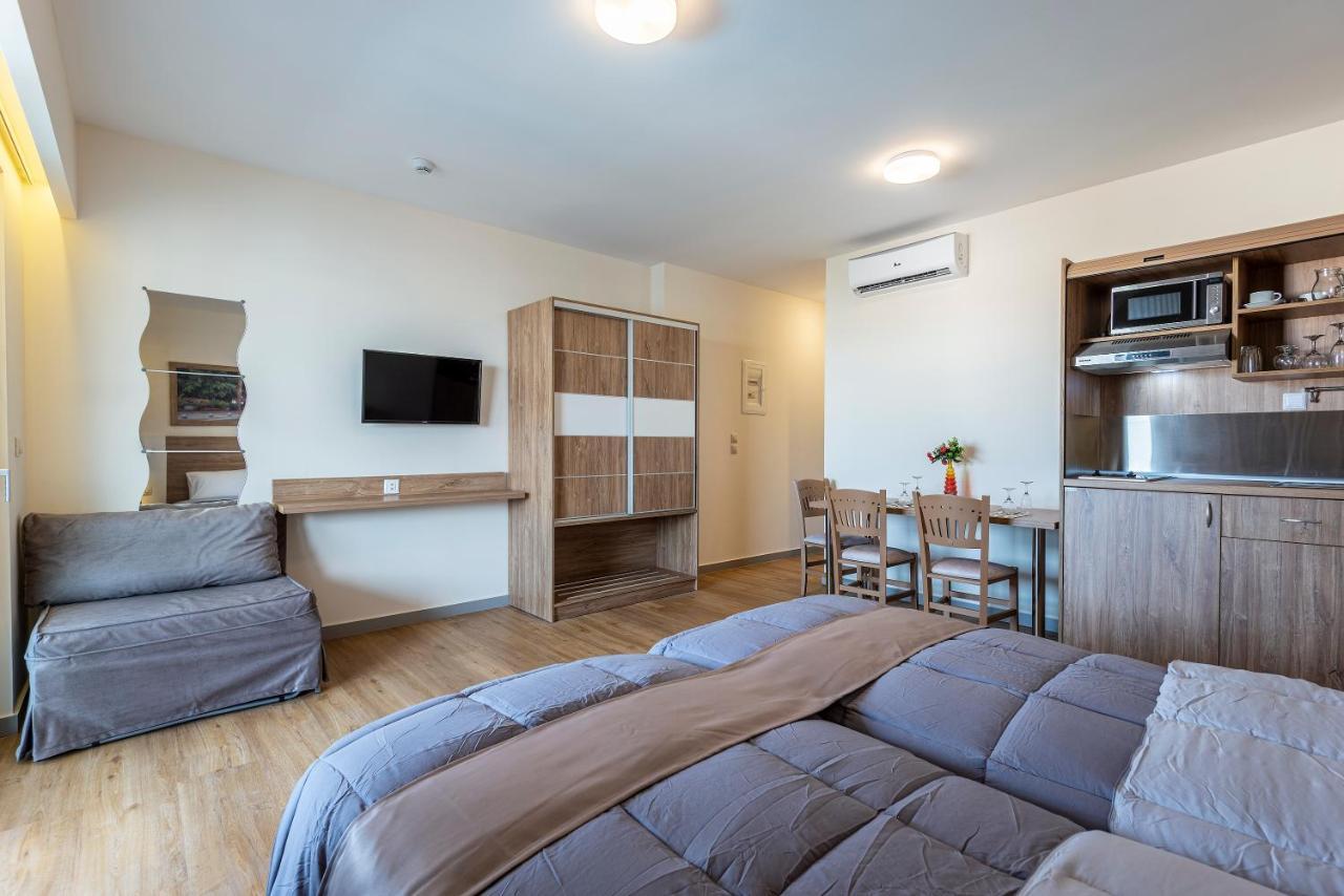 Hotel Pelopas à Tigaki Extérieur photo